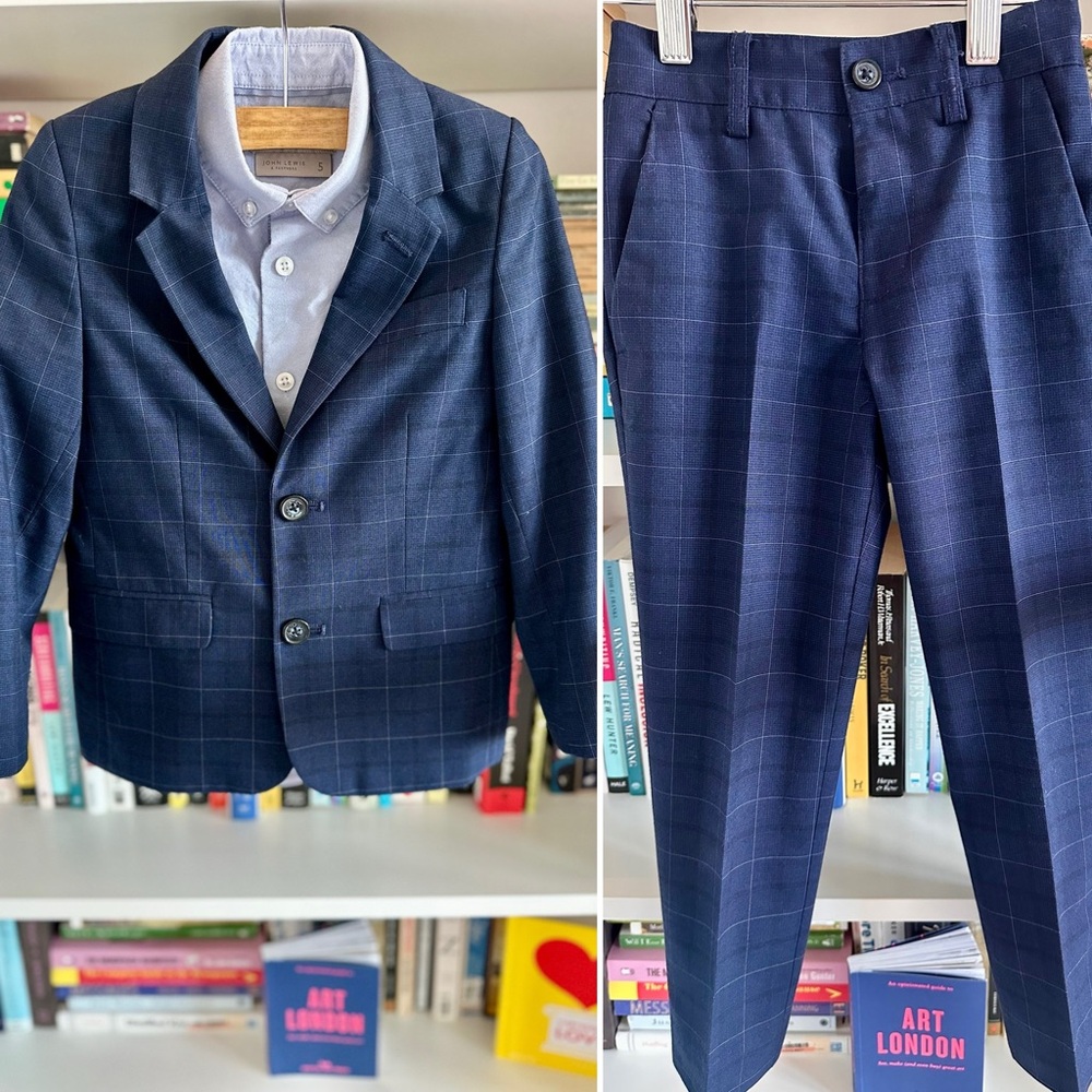 John Lewis British Department Brand 💙 3 Piece Boy’s Suit
